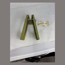 Piper 40646-001 - Bracket New Surplus