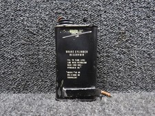Piper 63355-009 PA28-150 Brake Cylinder Reservoir