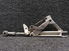 Piper 67025-009, 67797-006 PA28RT-201T Main Gear