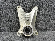 Piper 67042-004 (Cast: 67043) PA34-200 Main