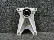 Piper 67042-012 (Cast: 67043-2) PA34-200T Main