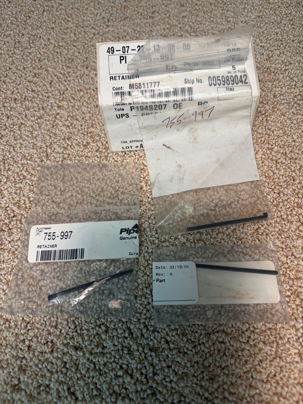 Piper 755-997 ACUATOR RETAINERS 3EA NEW