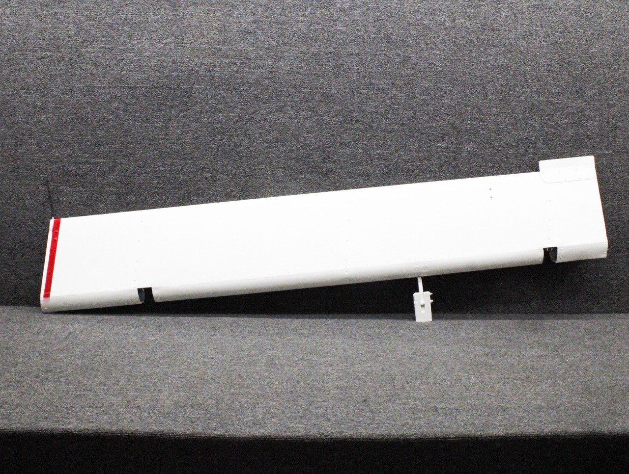 Piper Aircraft Parts 20234-000 (USE: 20234-044) Piper PA24-260