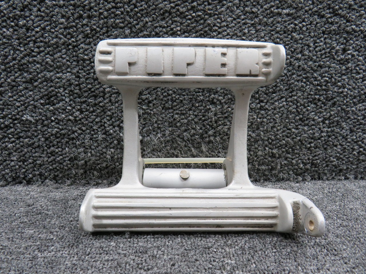 Piper Aircraft Parts 22048-000 (Cast: 22048-2) Piper PA30