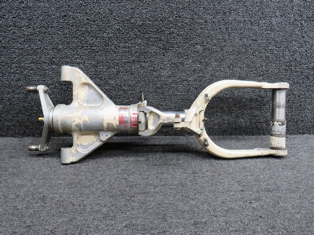 Piper Aircraft Parts 22810-000 Piper PA30 Nose Gear