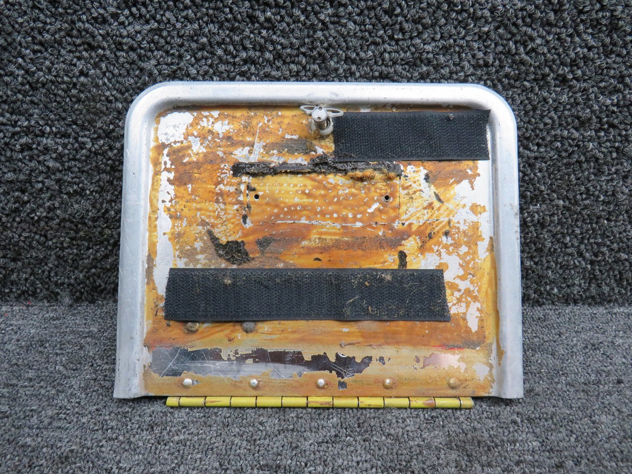 Piper Aircraft Parts 23697-006 Piper PA30 Circuit Breaker