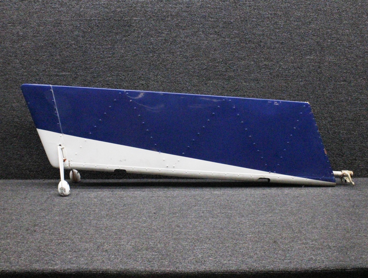 Piper Aircraft Parts 24724-002 Piper PA24-260 Rudder Assembly