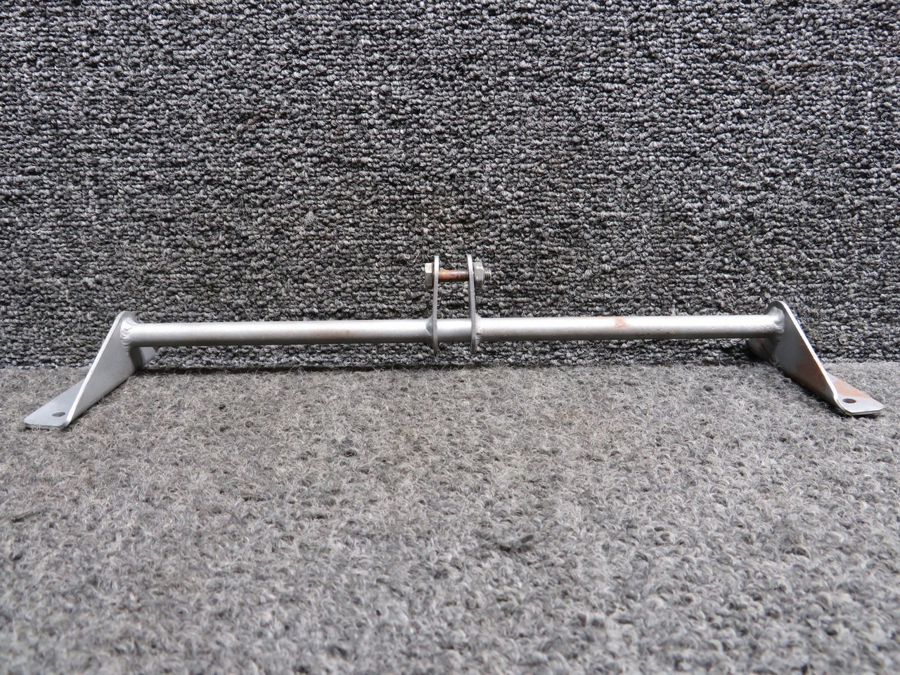 Piper Aircraft Parts 36884-002 Piper PA34-200T Condenser Actuator