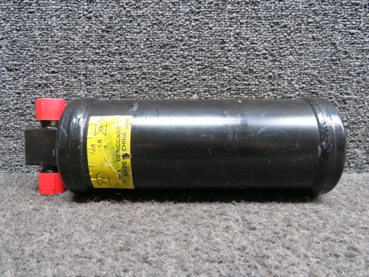 Piper Aircraft Parts 456-615 Piper PA34-200T Receiver Dehydrator