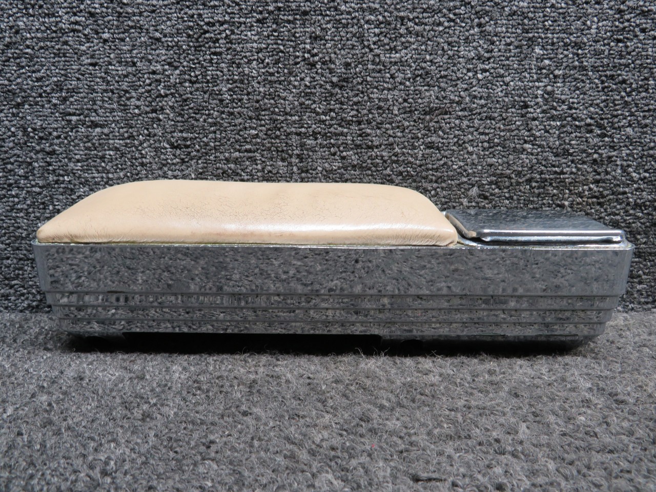 Piper Aircraft Parts 66710-016, 763-003 Piper PA34-200T Armrest