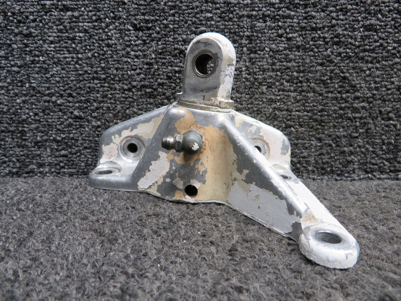 Piper Aircraft Parts 95643-009 (Cast: 95363-3) Piper PA34-200T