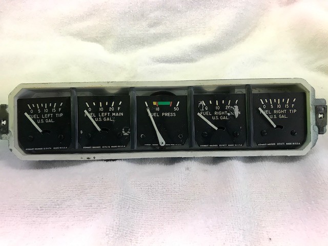 Piper Fuel and Oil Pressure Gages