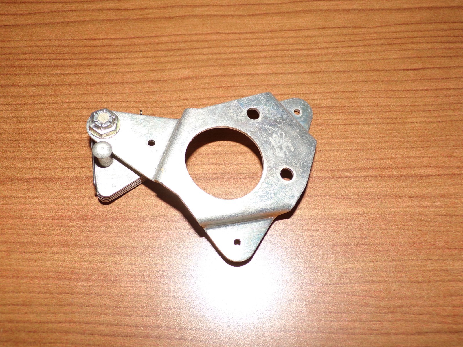 Piper PA-28 Fuel Selector Cover Support