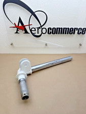 Piper PA-28 RH Stub Axle +
