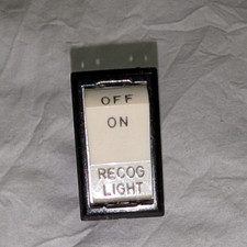 Piper Seneca 99377-64 Wing Recognition Light