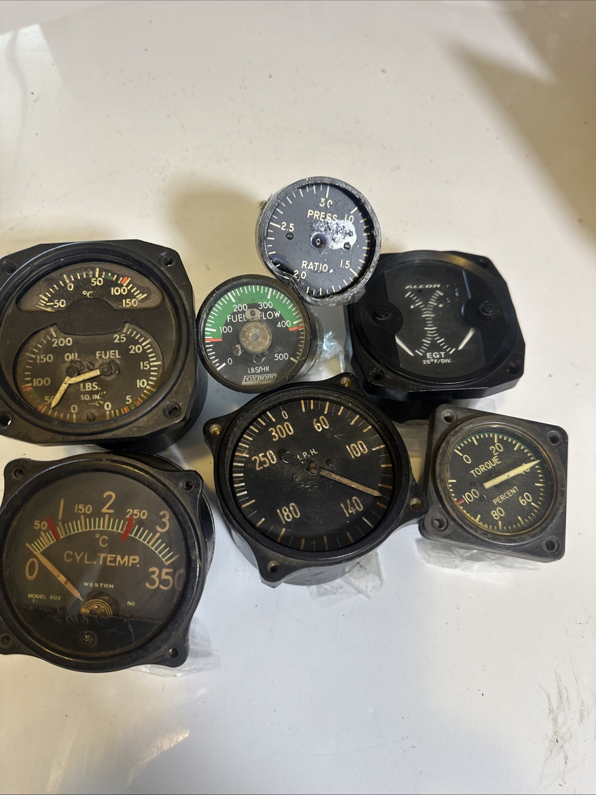 Unbranded Aircraft Instruments - Aviation Gauges