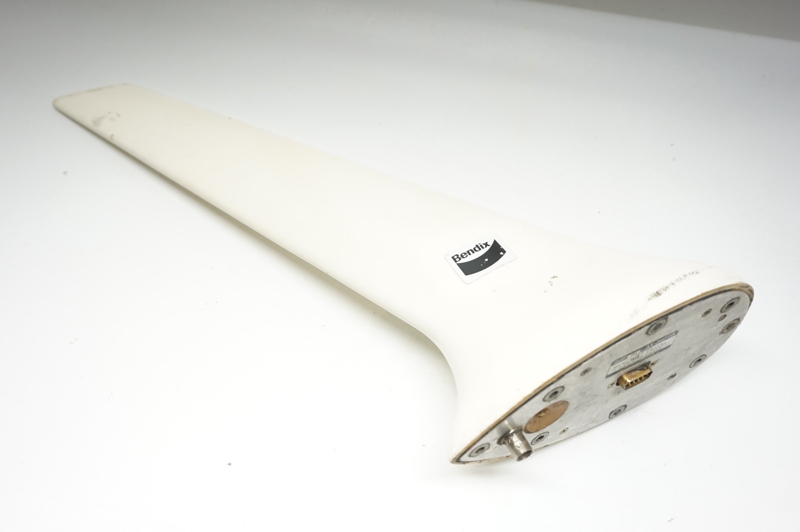 Unbranded Bendix AT-2073A Antenna, P/N: 4000983-7001