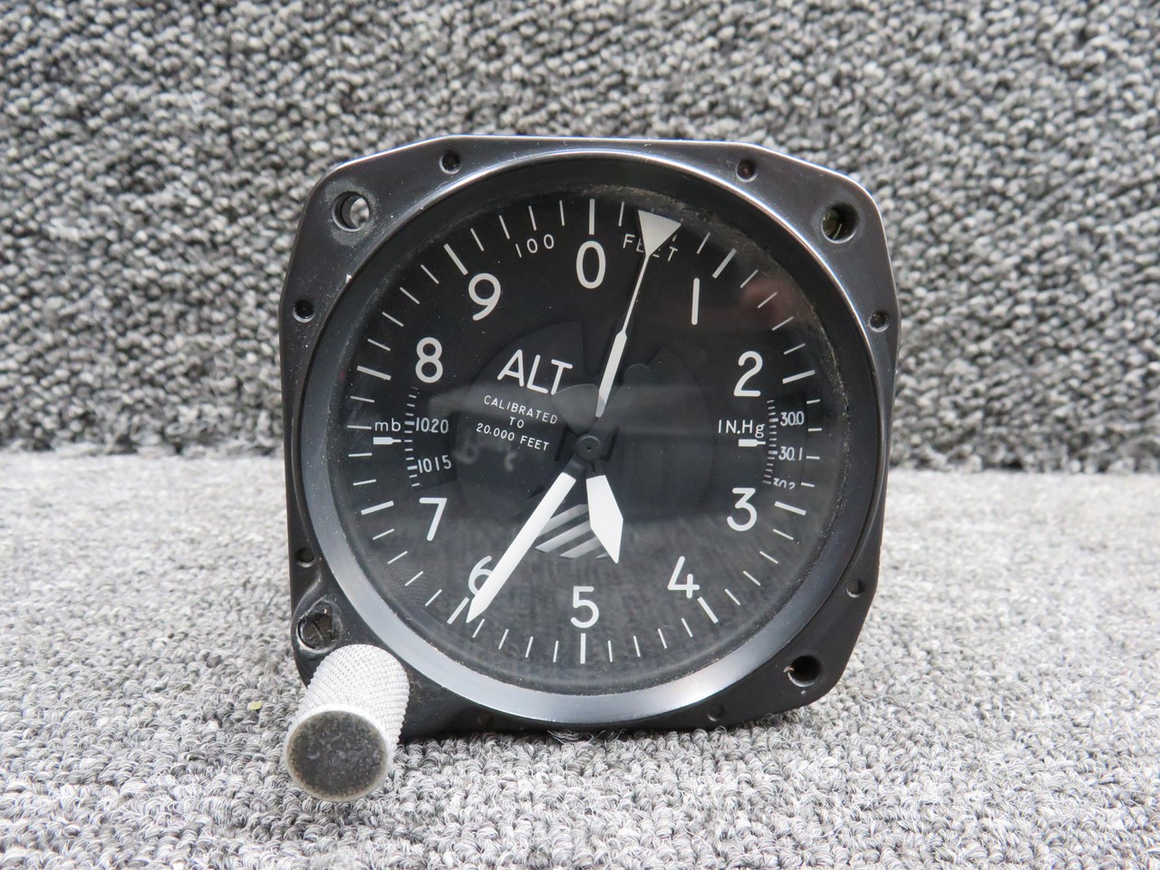 United Instruments 5934PD-3 Altimeter Indicator