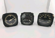 VINTAGE AIRCRAFT INSTRUMENTS AVIATION GAUGES