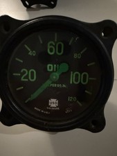 Vintage U.S. Gauge Aircraft Oil