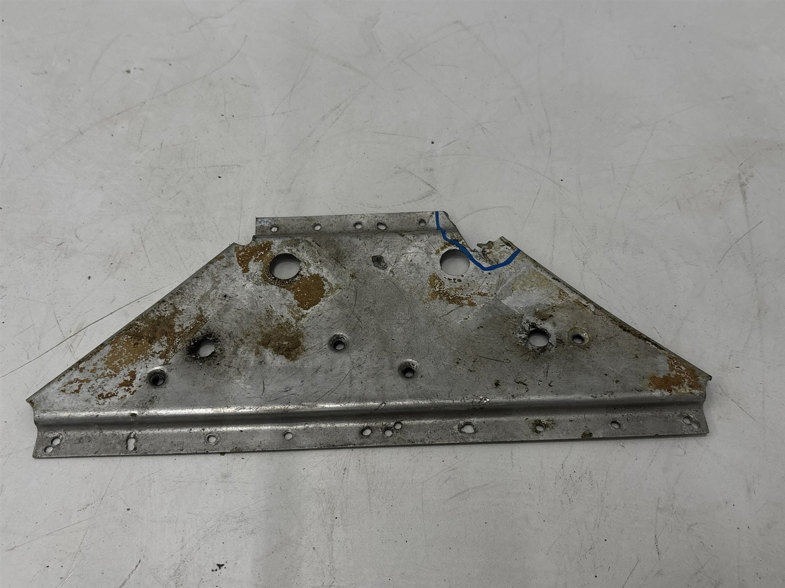 1978 Cessna 310R Fuel Selector Support Pan