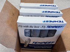 (Lot of 12) Tempest URHB32S