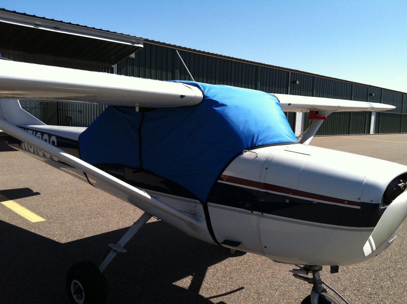 Macs Airplane Covers Cessna 150-52 cabin and Windshield