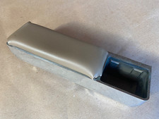 Piper CHEROKEE LEFT SIDE ARMREST 66710