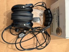 Airclassics HS-1 aircraft headset