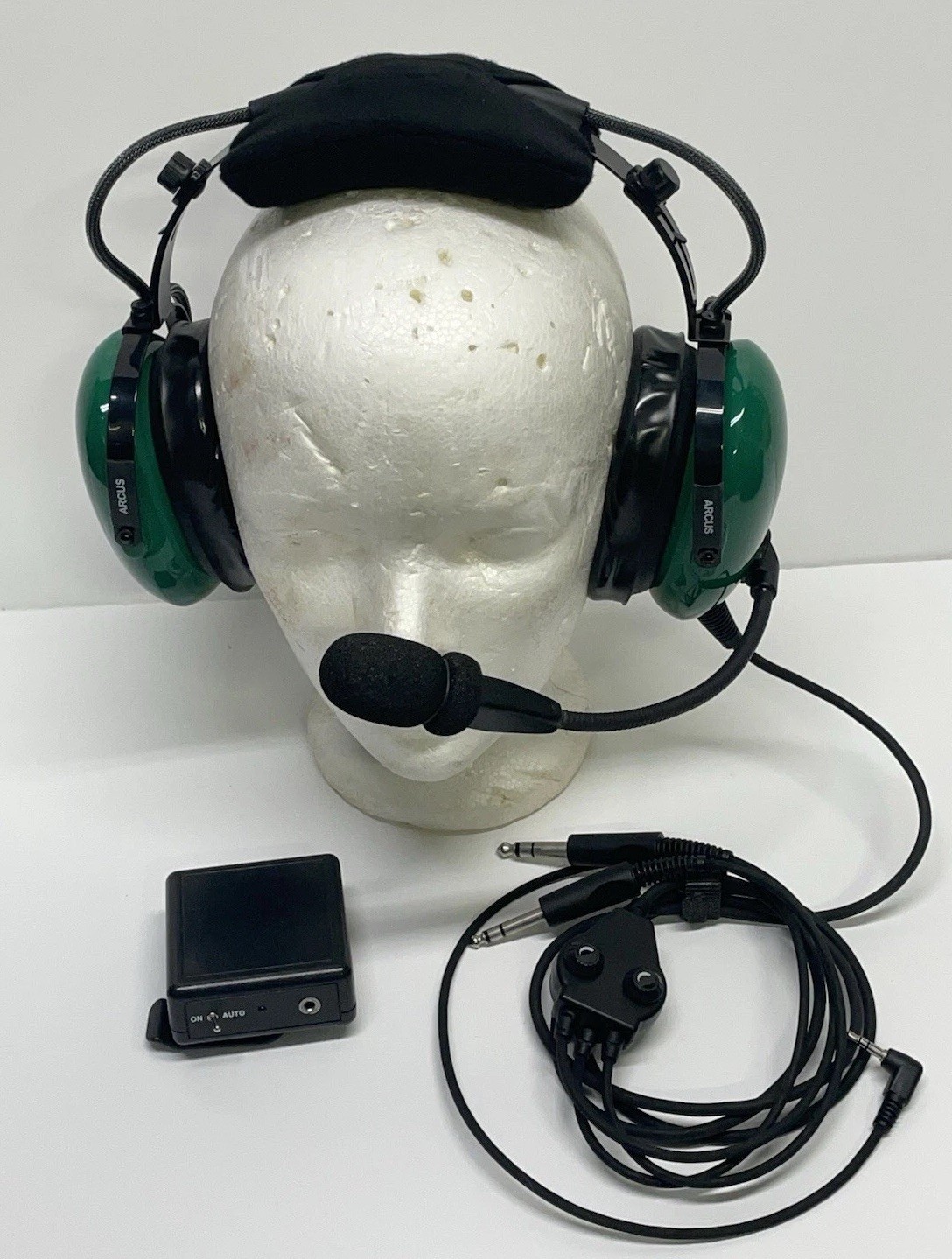 Arcus Aviation Headset w/Microphone Dual Plug