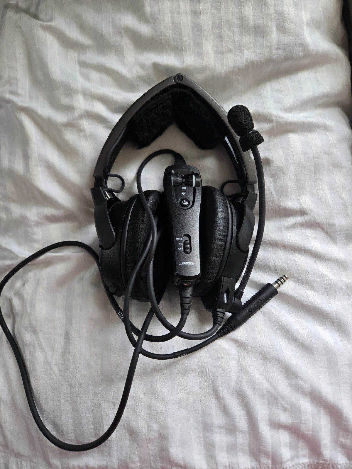 Bose A20 Aviation Headset w