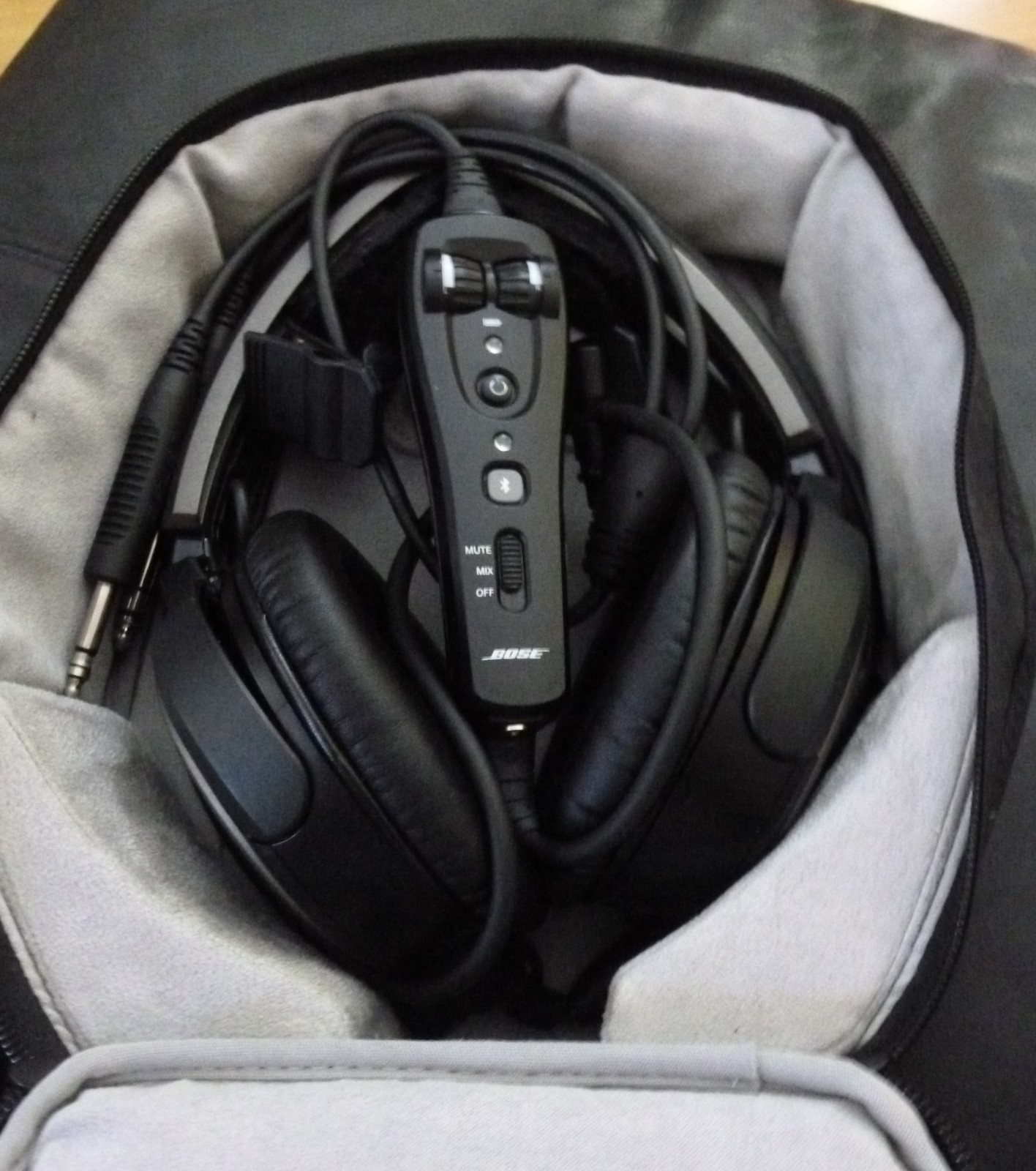 Bose A20 Aviation Headset with Bluetooth