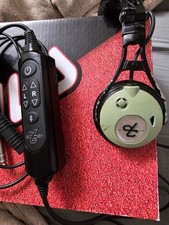 David Clark DC-Pro-X Aviation Headset.Read.