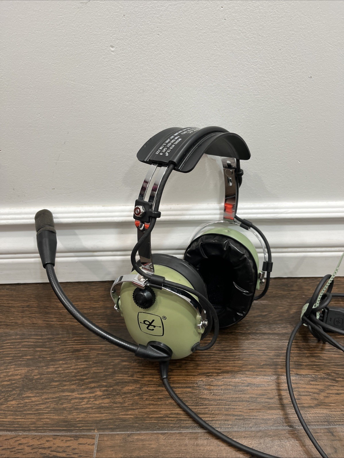 David Clark H10-13.4 Pilot Aviation Headphones Headset w
