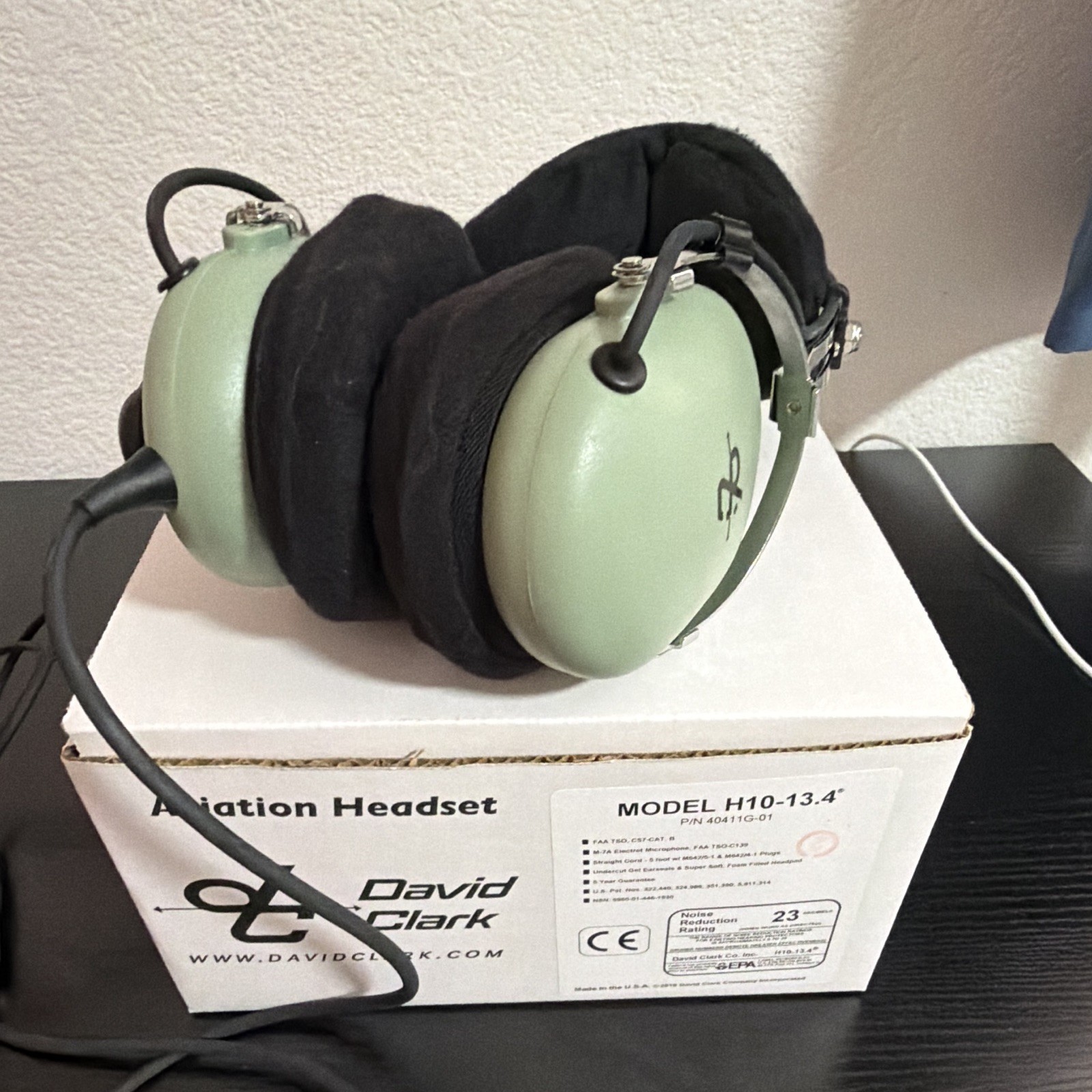 David Clark H10-13.4 Aviation Headset 40411G-01 GA