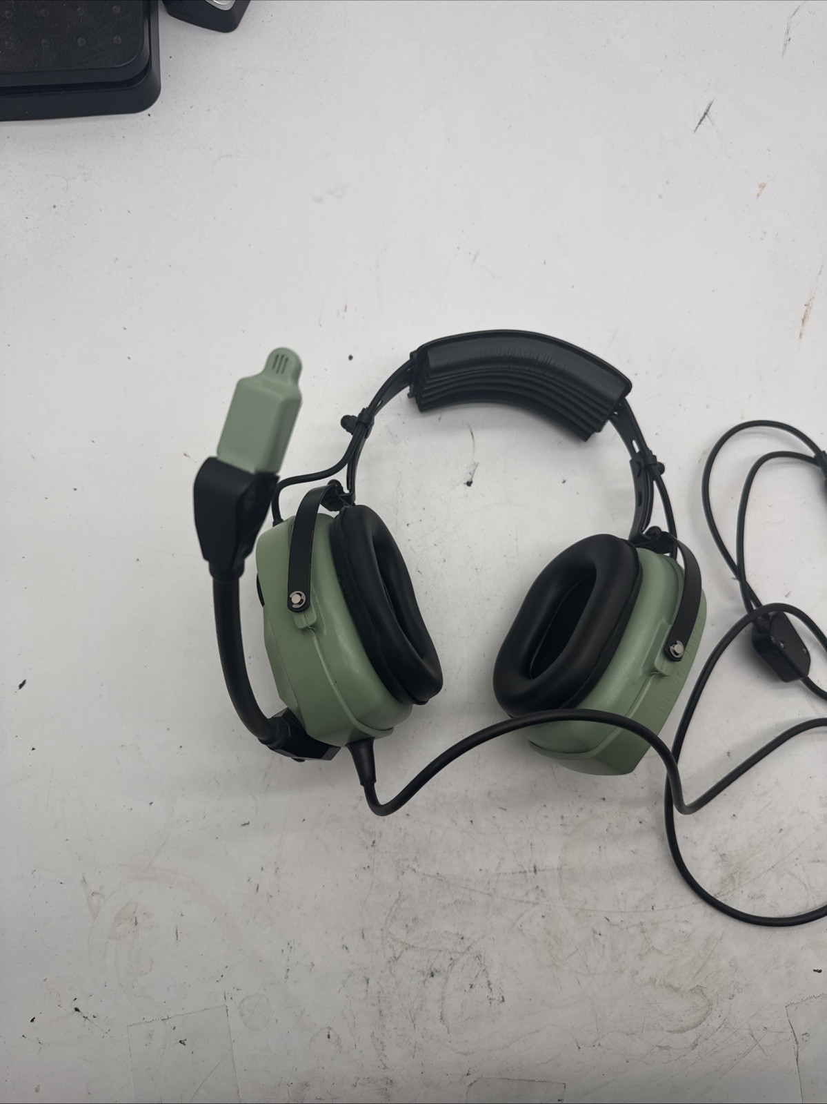 David Clark H10-80 Aviaion Headset w/Microphone