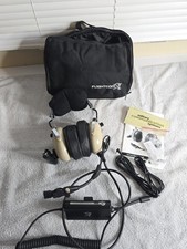 Flightcom E-13 ANR Military Aviation