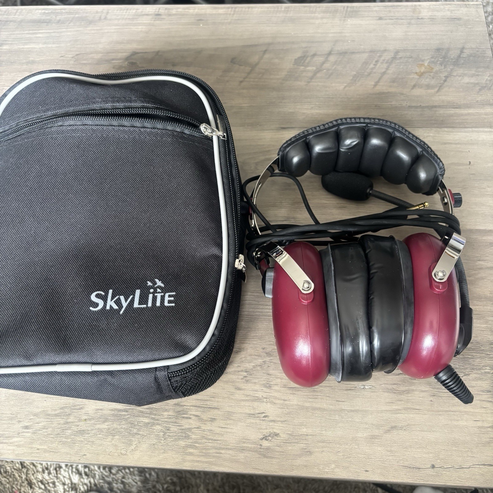 SkyLite GA Aviation Pilot Headset with