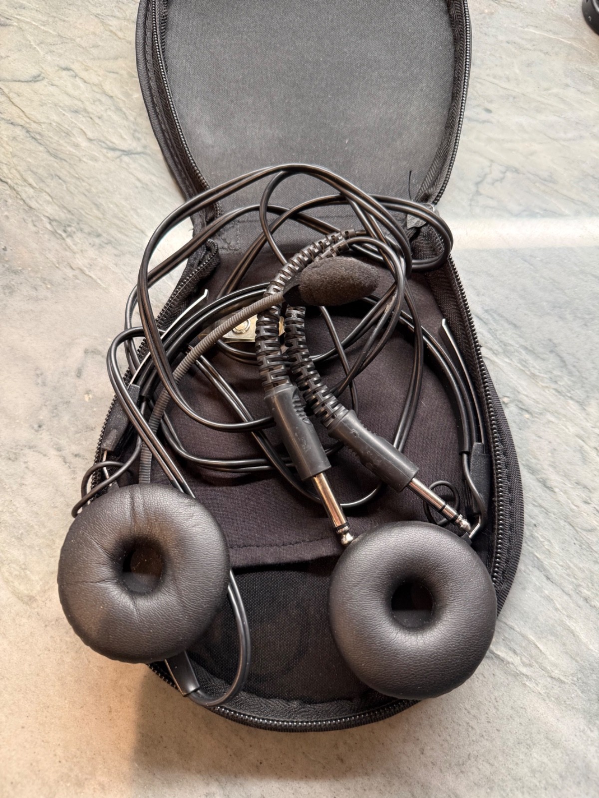 Telex Airman 850 Aviation Headset Dual