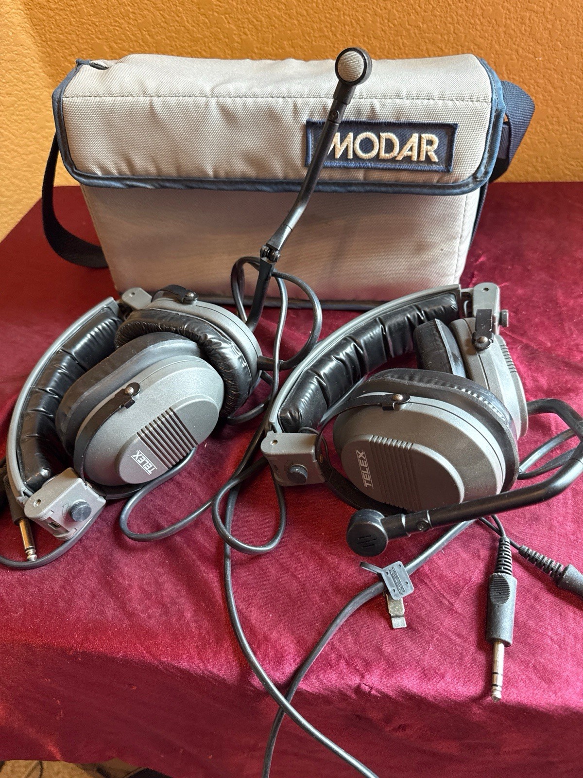 Telex Pair of Echelon / Air
