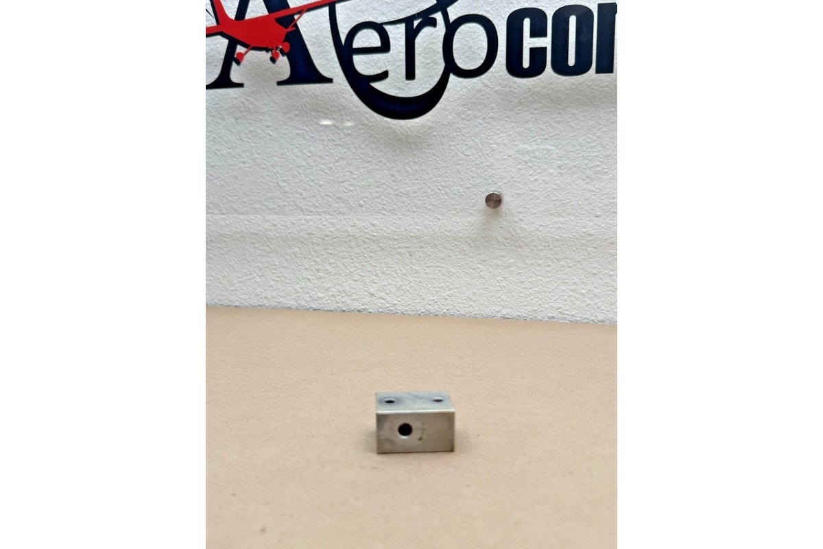 Mooney M20C Lower Engine Mount Block P