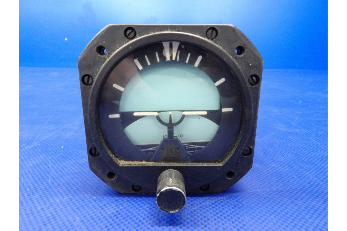 Piper Edo-Aire 5000E-9 Mitchell Attitude Indicator P