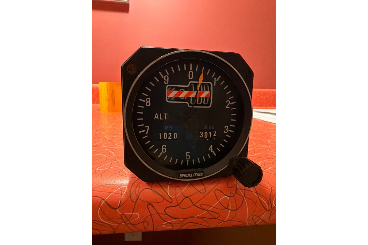 Bendix King king servo encoding altimeter KEA