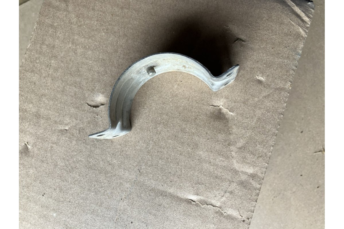 Cessna Exhaust Riser Clamp Half P