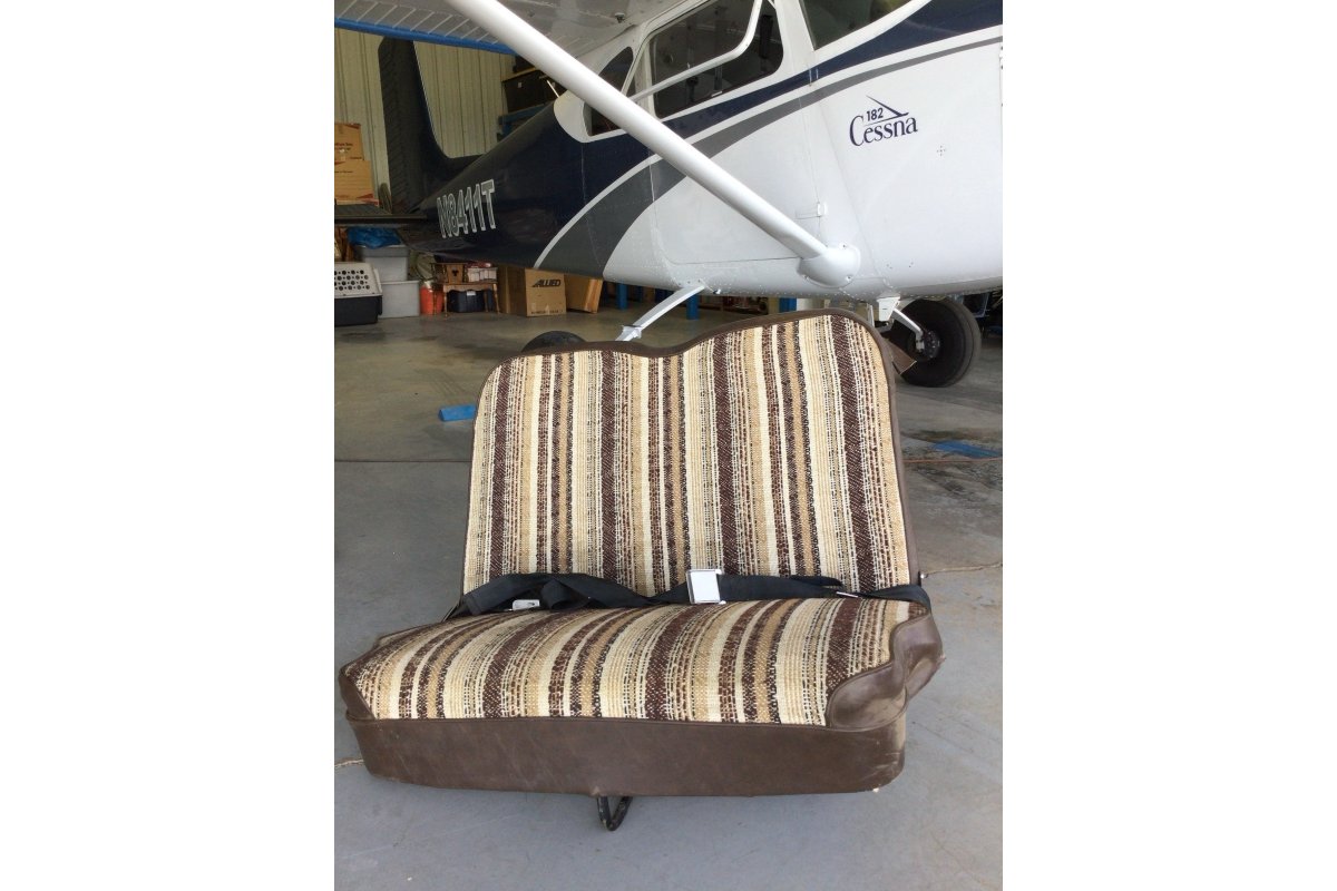 Cessna 182