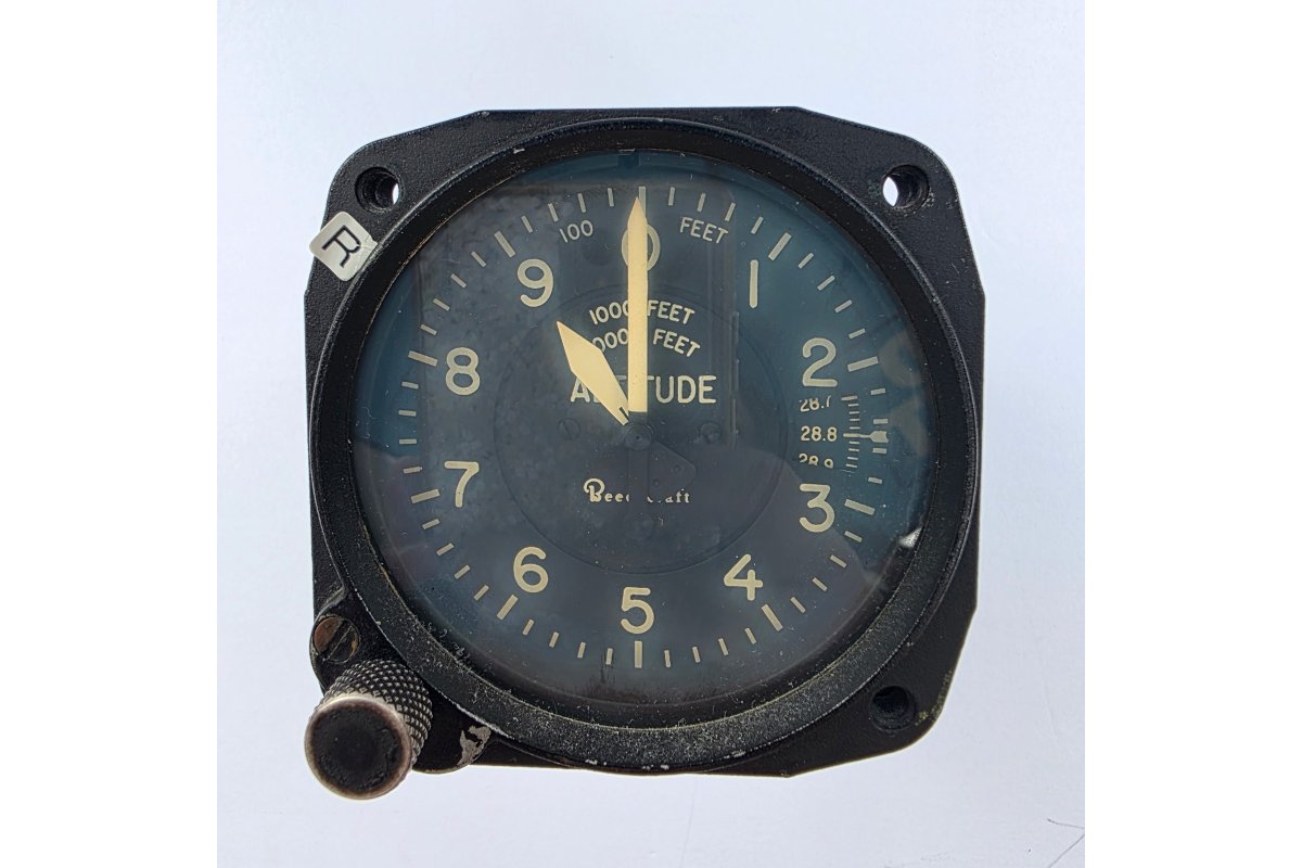 Beechcraft Garwin Altimeter BMD-1001 PN 22-977-02