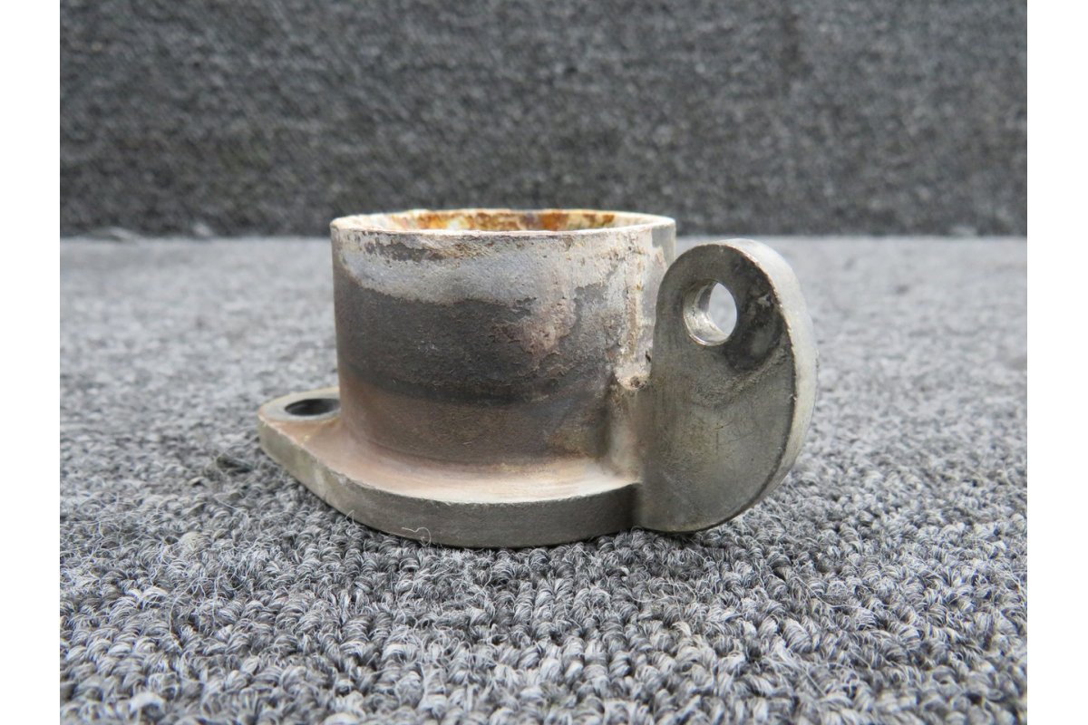 Lycoming Aircraft Engines & Parts 269A8207-3 Lycoming HIO-360-D1A Exhaust Flange