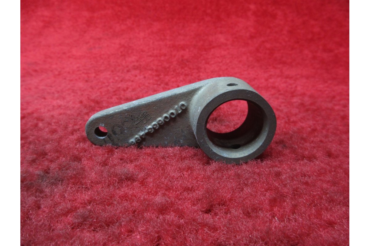Cessna FWD Seat Torque Tube Bellcrank