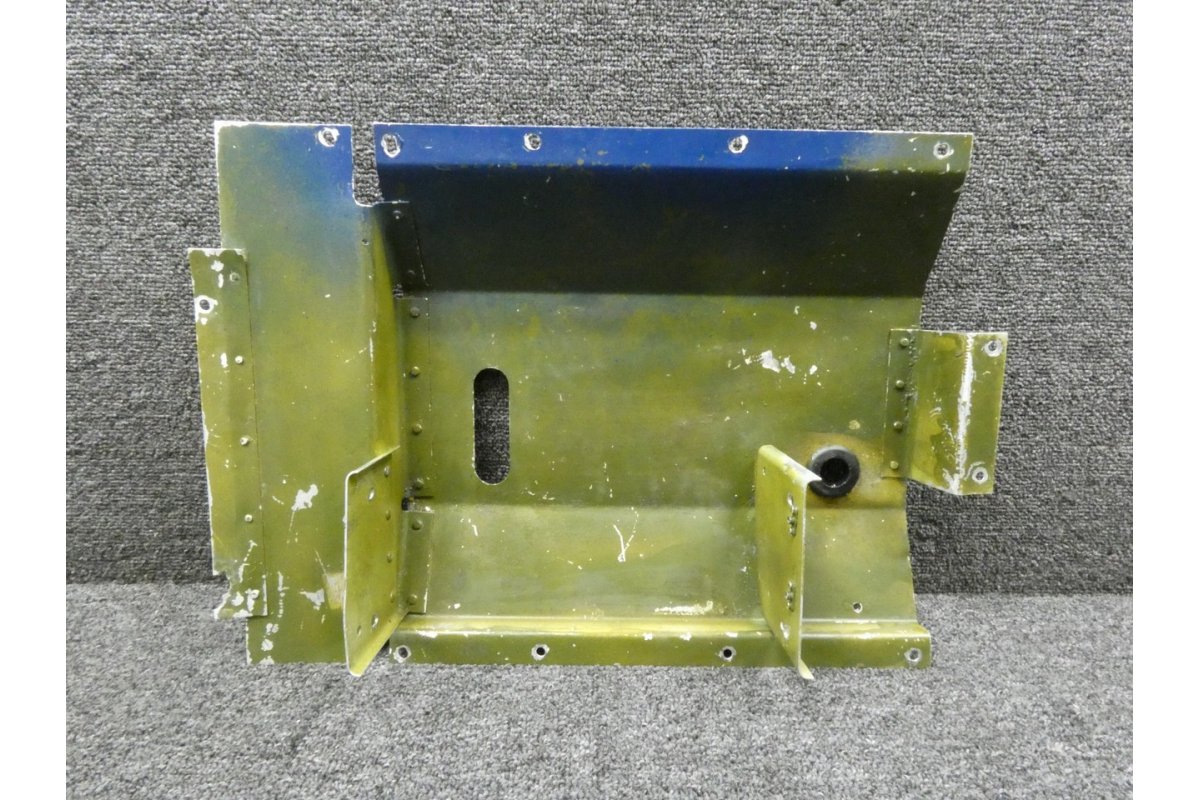 Cessna Aircraft Parts 5114553-28 Cessna 421C Floorboard Pan
