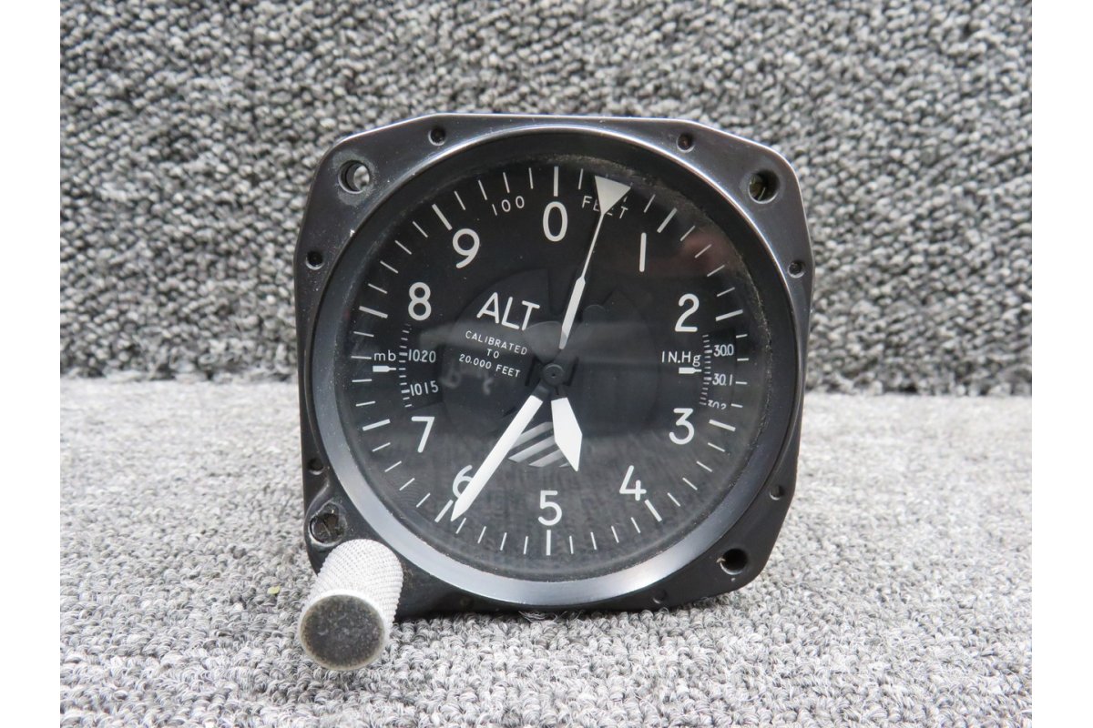 United Instruments 5934PD-3 Altimeter Indicator
